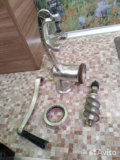 Мясорубка механическая советская