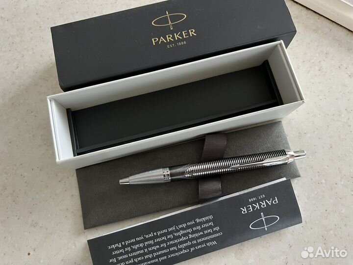 Шариковая ручка parker новая