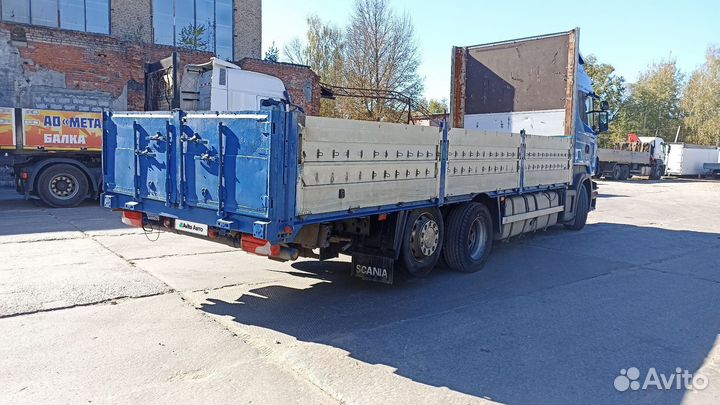 Тентованный грузовик Scania R420, 2005