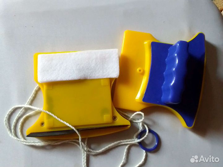 Приспособление для мытья окон