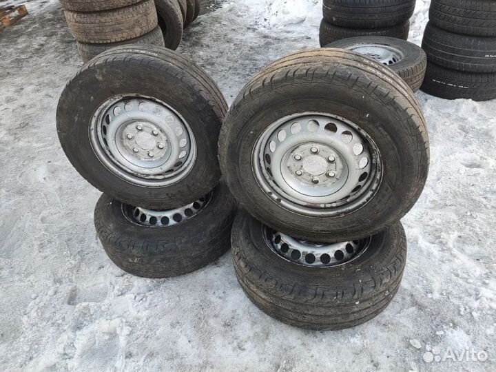 Колесный диск с резиной MB Sprinter w906 2016 год