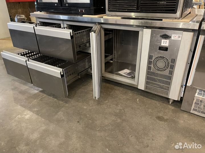 Холодильный стол