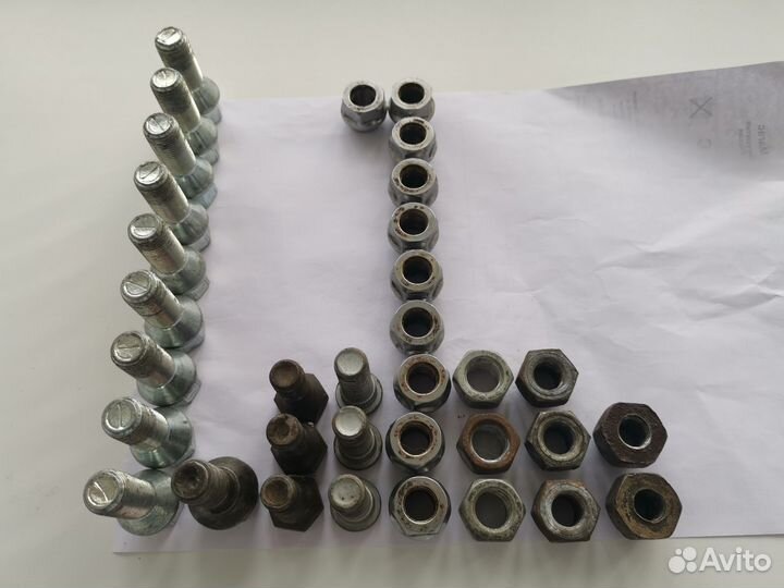 Крепёж колёсный разный, болты, гайки