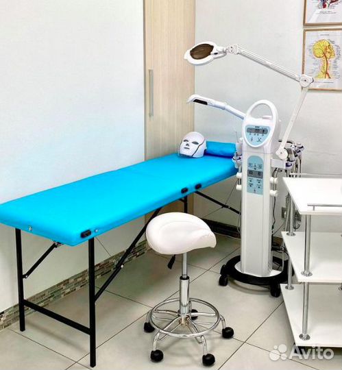 Кушетка для наращивания ресниц / массажа / эпиляци