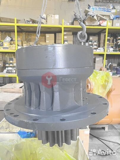 Редуктор поворота Kobelco