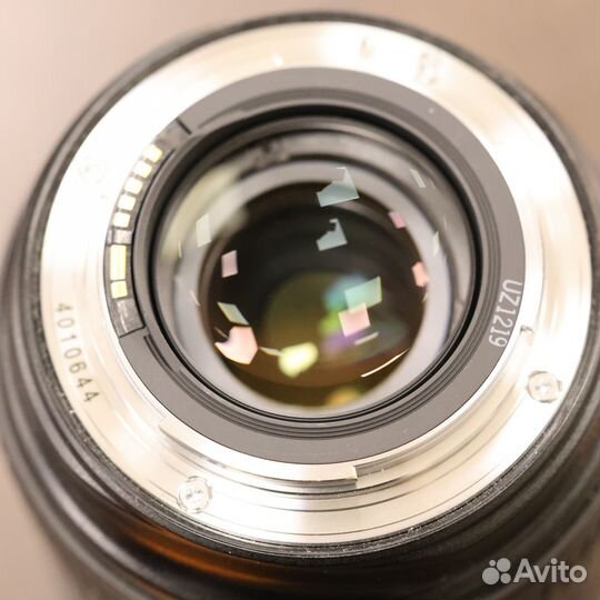 Объектив Canon EF 24-70 mm f/2.8L USM