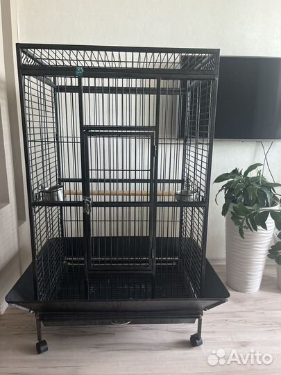 Клетка для крупный и средних попугаев