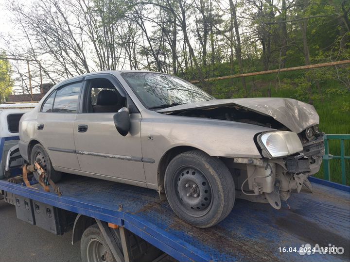 Hyundai Accent 1.5 AT, 2008, битый, 327 388 км