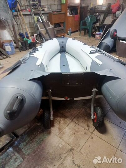 Надувная лодка пвх