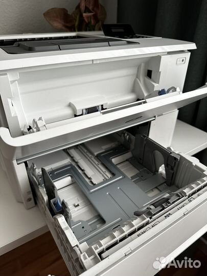 Лазерный принтер HP laserjet pro m501dn
