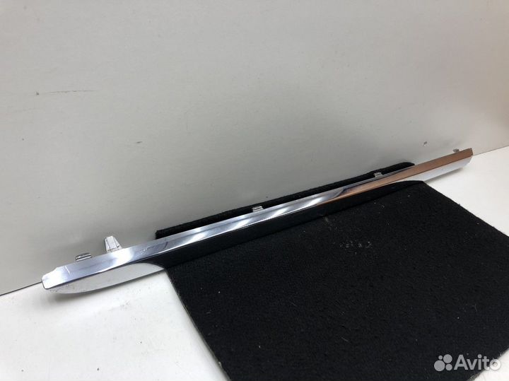 Накладка на порог Mercedes Benz W205 C-Klasse 2013