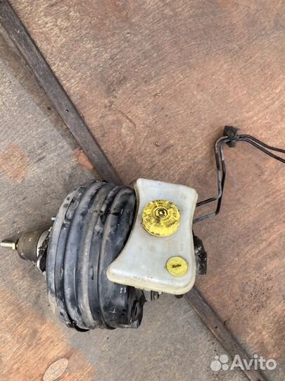 Вакуумный усилитель тормозов Passat B5+