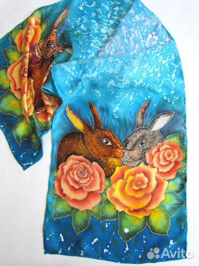 Шёлковый шарф с кроликами ручная роспись батик