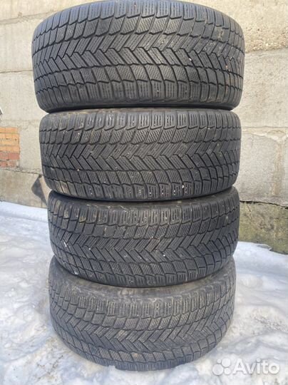 Michelin X-Ice Snow SUV 275/45 R21 110T