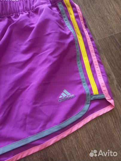 Шорты женские Adidas,L/48 размер
