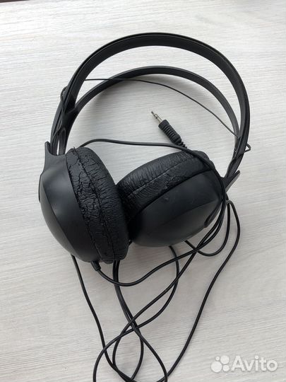 Проводные наушники philips