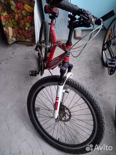 Велосипед горный,26