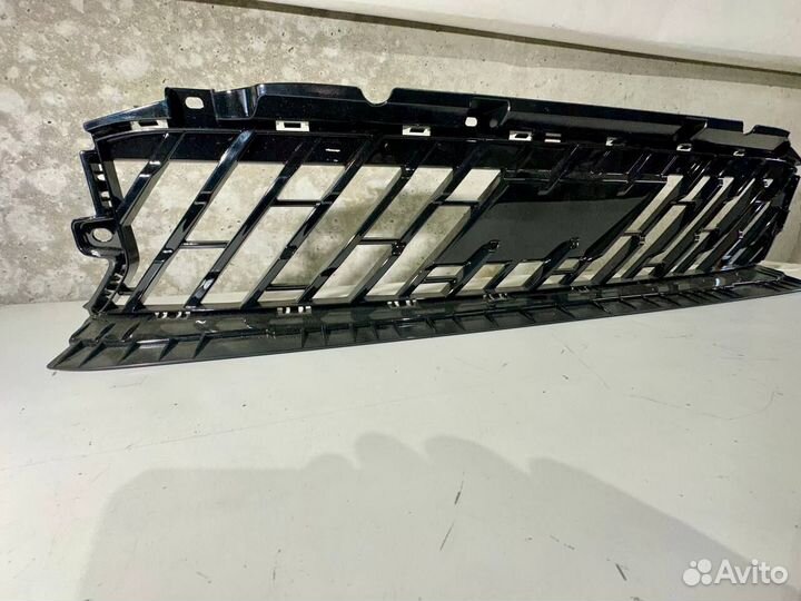 Решетка переднего бампера Zeekr 001 оригинал