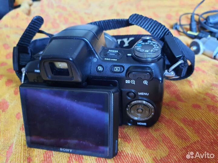 Фотоаппарат Sony DSC-H50