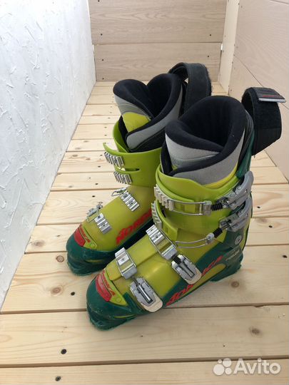 Горнолыжные ботинки nordica
