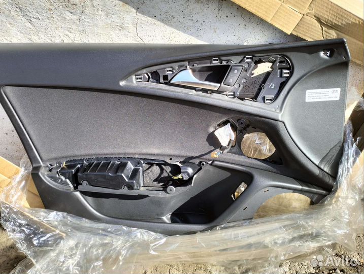 Обшивки карты дверей Audi A6 C7