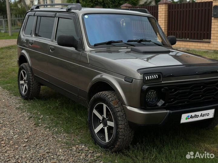 LADA 4x4 (Нива) 1.7 МТ, 2016, 153 057 км