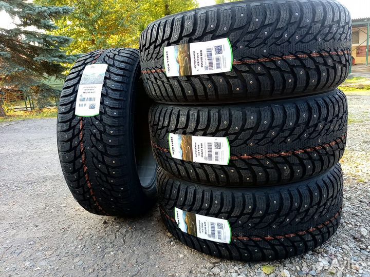 Ikon Tyres Autograph Ice 9 SUV 255/50 R20