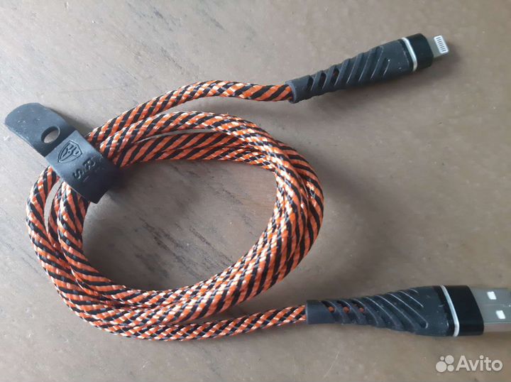 Кабель для быстрой зарядки Apple