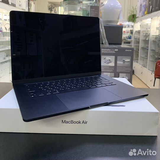 Б/У MacBook Air 15” 2023 8/256Gb Midnight 83 цикла