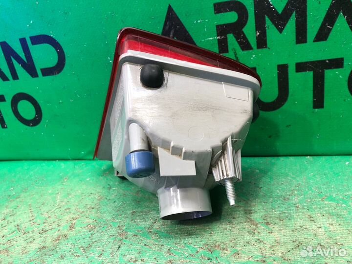 Птф левый Toyota Land Cruiser 200 2007-2015