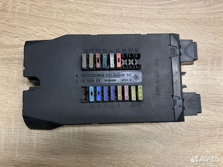 Блок предохранителей MB Sprinter (901-905)