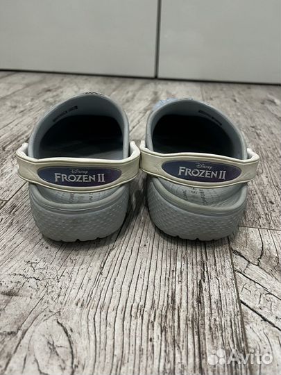 Crocs J2 для девочки