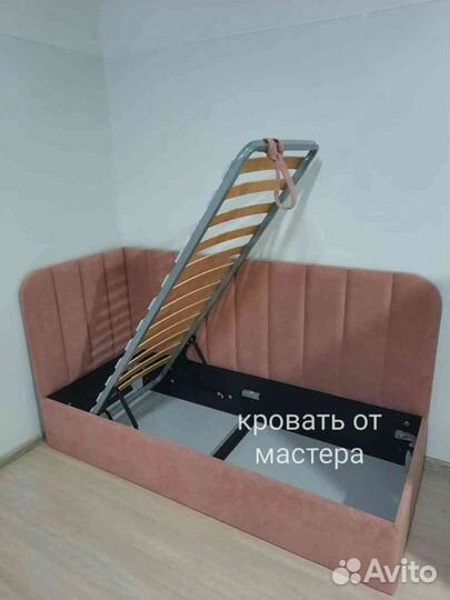 Детская кровать с мягким бортиком