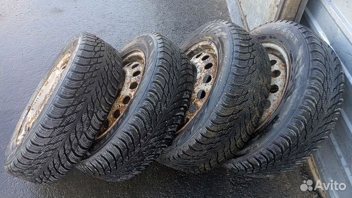 Nokian Tyres Hakkapeliitta R3 185/65 R15