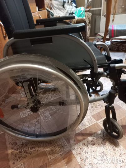 Коляска для инвалидов