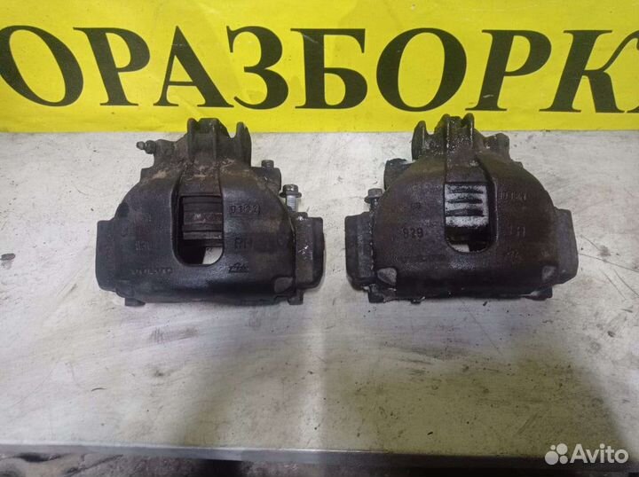 Суппорт тормозной передний Volvo xc70