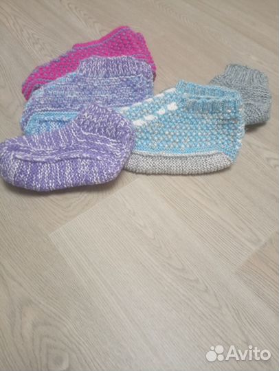 Шерстяные носки ручной вязки