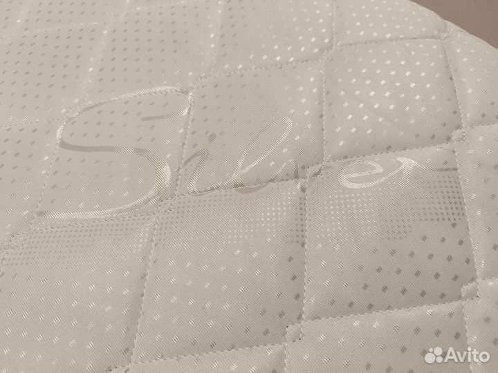 Матрас в круглую кроватку