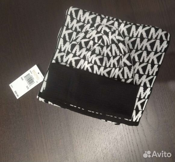 Комплект шапка и шарф Michael Kors
