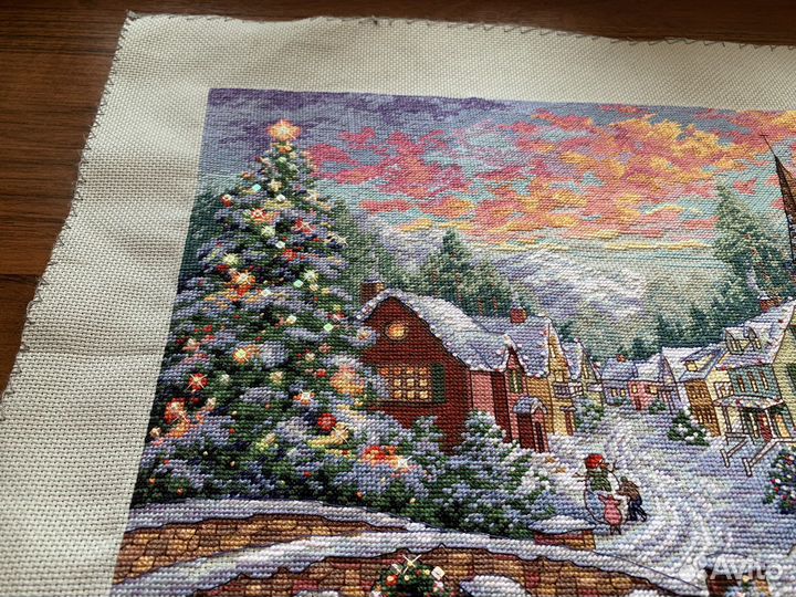Вышитая картина dimensions праздничная деревенька