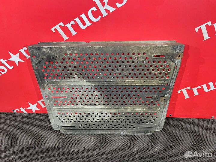 Трап на раму центральный Daf XF105