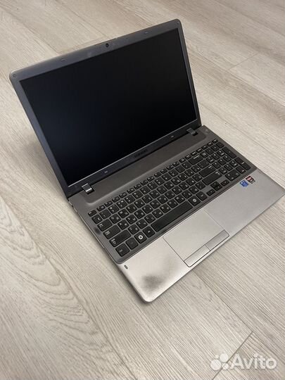 Ноутбук Samsung 4 ядра 2 видеокарты 6gb ssd 256gb