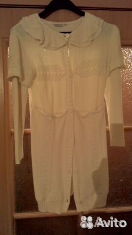 Кофта-кардиган белая,кофта малиновая