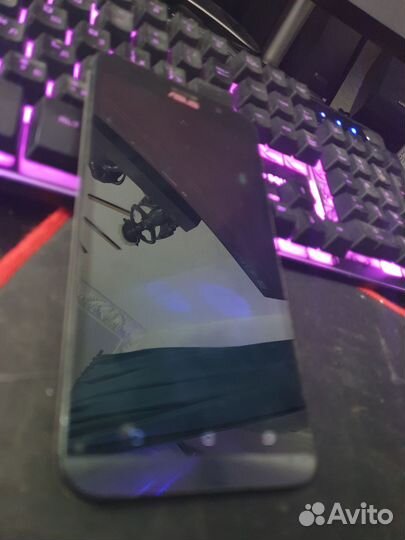 Asus ZenFone 2 ZE551ML, 2/32 ГБ