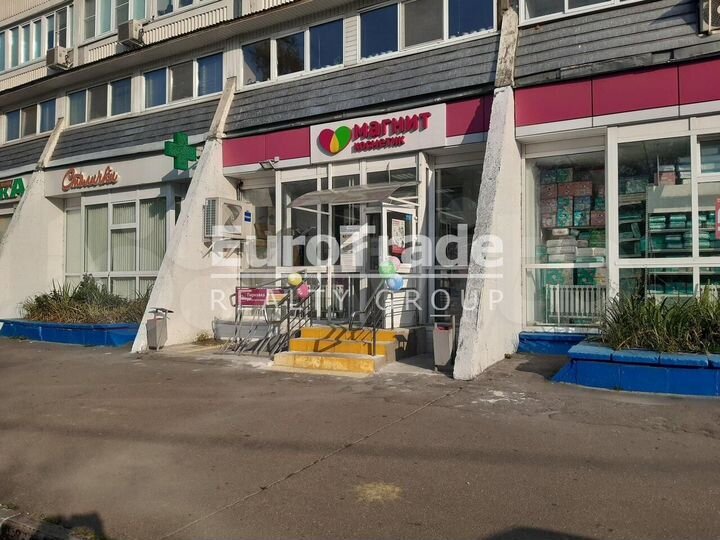 Продам торговое помещение, 245 м²