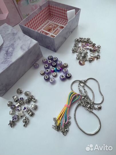 Набор для создания украшений с шармами