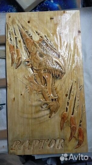 Резные изделия из дерева