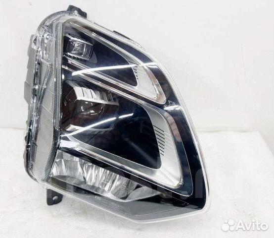 Фара передняя правая Omoda C5