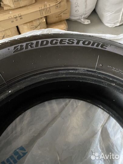 Bridgestone Turanza T001 215 R16 95V