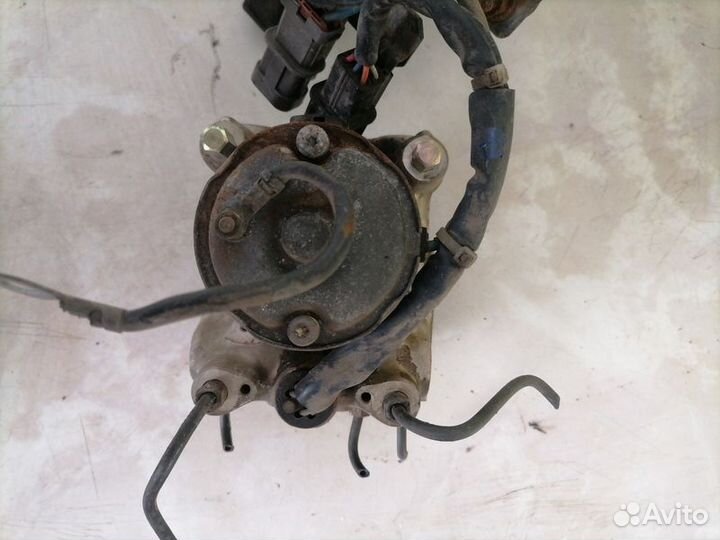 Блок управления ABS Mitsubishi Pajero